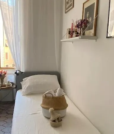 Appartamento Cosy And Stylish In A Lively Area Of Roma