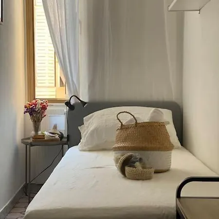 Apartamento Cosy And Stylish In A Lively Area Of *