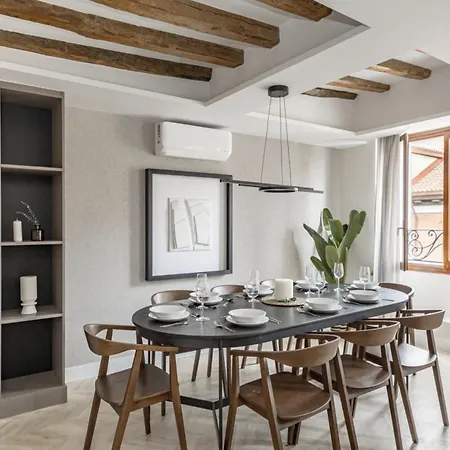 Cosy And Stylish In A Lively Area Of *